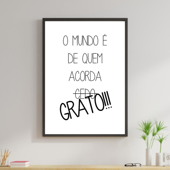 Quadro decorativo com frase sobre gratidão preta e fundo branco