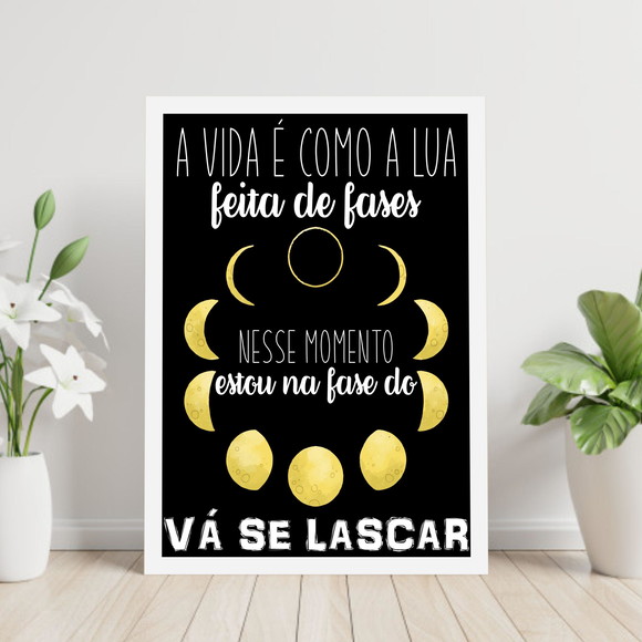 Quadro decorativo com frase de humor e imagens da lua