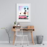 Quadro Praia Kombi Rosa - 60x48 Cm