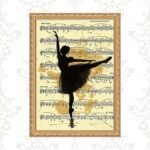 Quadro Moldura Dourada Bailarina Partitura